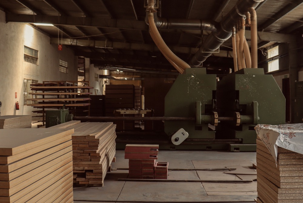 Tecttonics furniture workshop and production infrastructure
